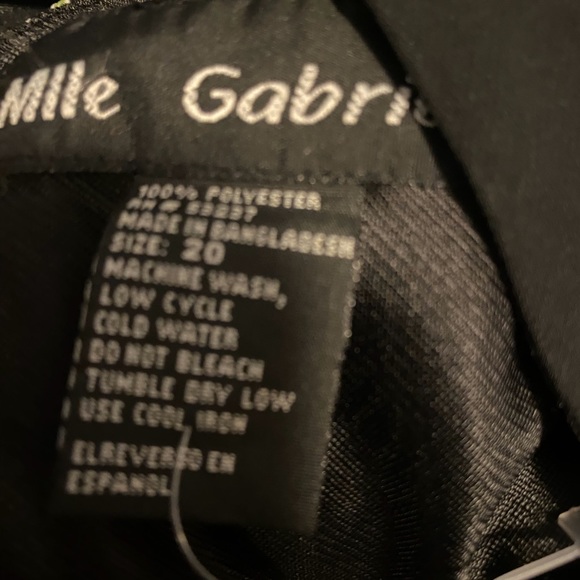 Mlle Gabrielle Black Floral Maxi Dress - Size 20 - Picture 11 of 14